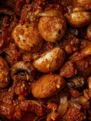 BUTTON MUSHROOM SUKKHA dish BUTTON MUSHROOM SUKKHA